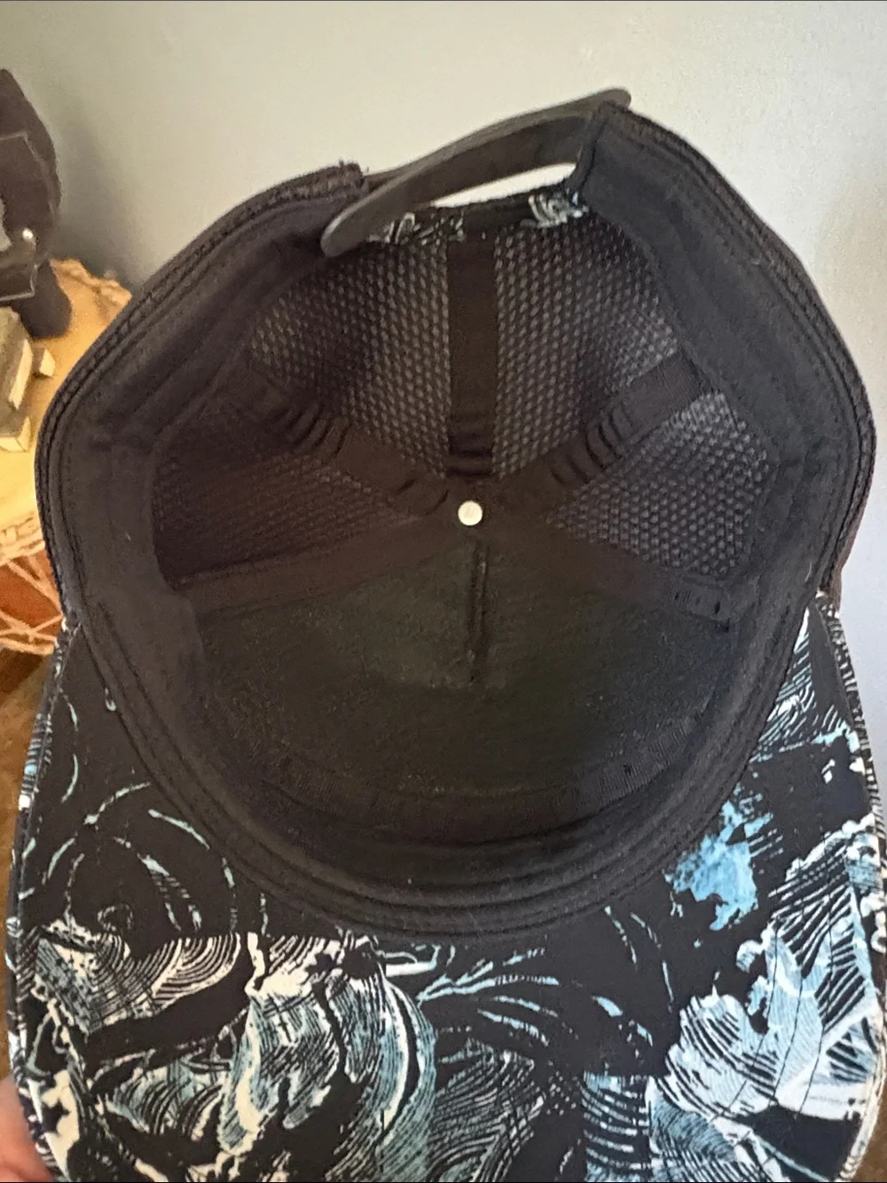 Lululemon Black Wave-Print Mesh Back Trucker Cap